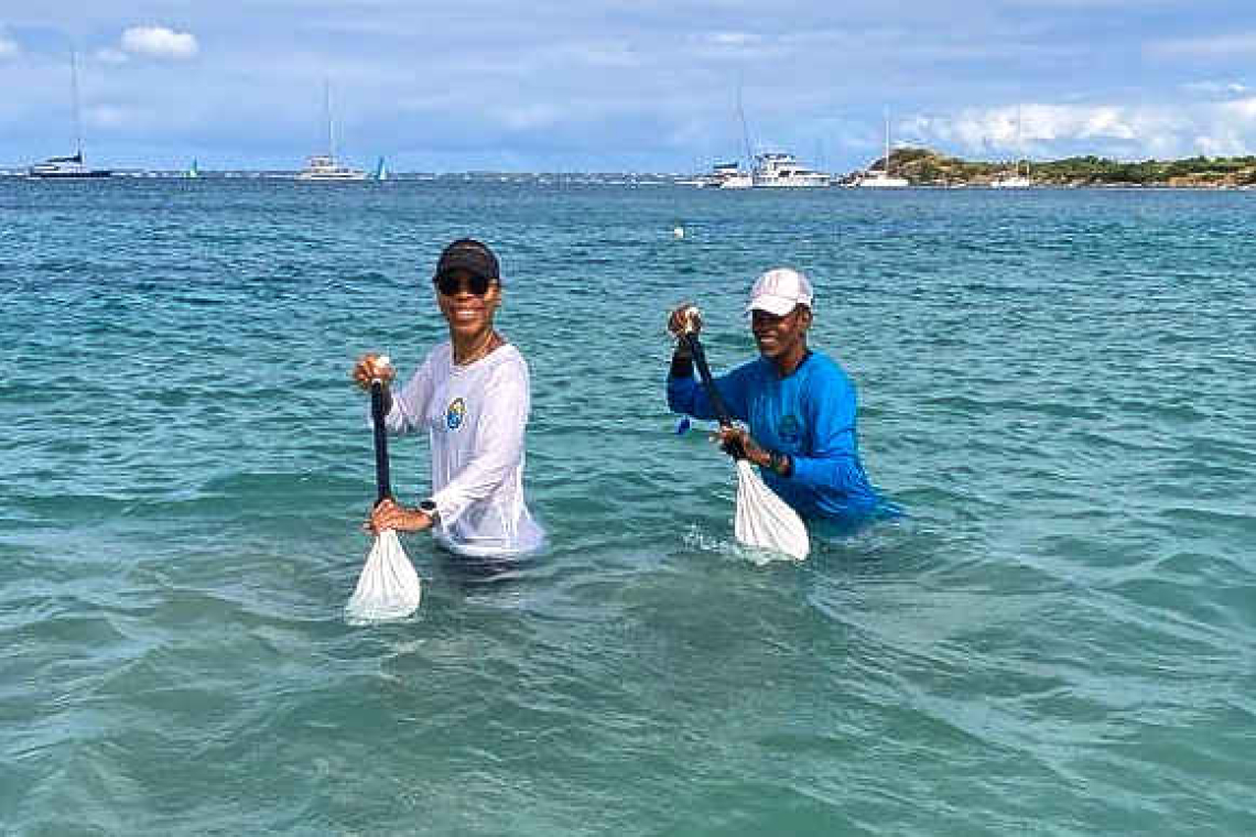 St. Martin participating in 1st Aqua Walking Intl. Open in Martinique